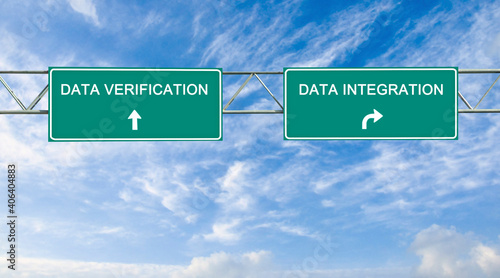 Naklejka Road sign to Data Quality