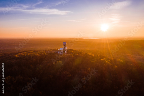 Canvas Print sunset behind teufelsberg at abandoned surveillance station from cold war times