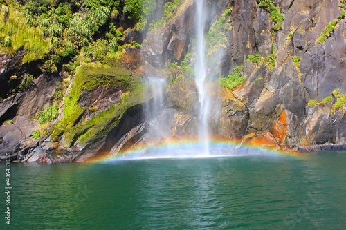 milford sound new zealand