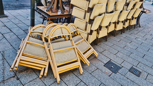 Fototapeta Naklejka Na Ścianę i Meble -  Die Gastronomie muss im Lockdown schließen