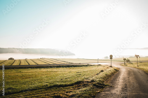Foggy morning in the fields © MQ-Studios Munich