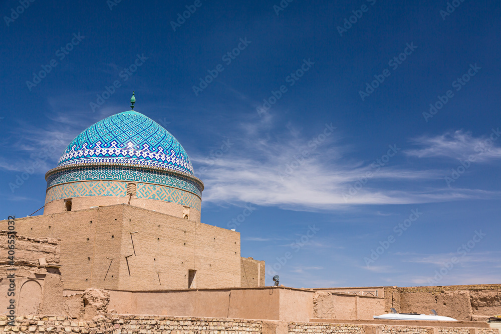 イラン　ヤズドの旧市街にあるモスク
