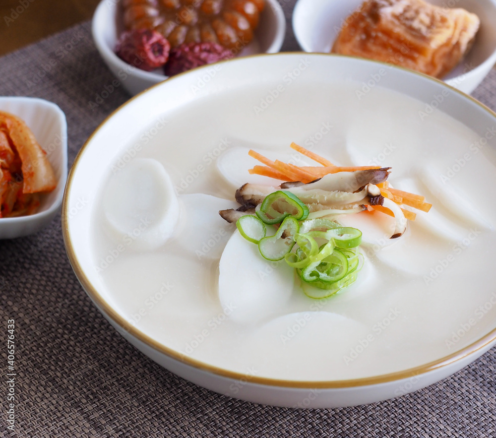 한국전통음식 떡국, 설날음식 한국전통음식 떡국, 설날음식
