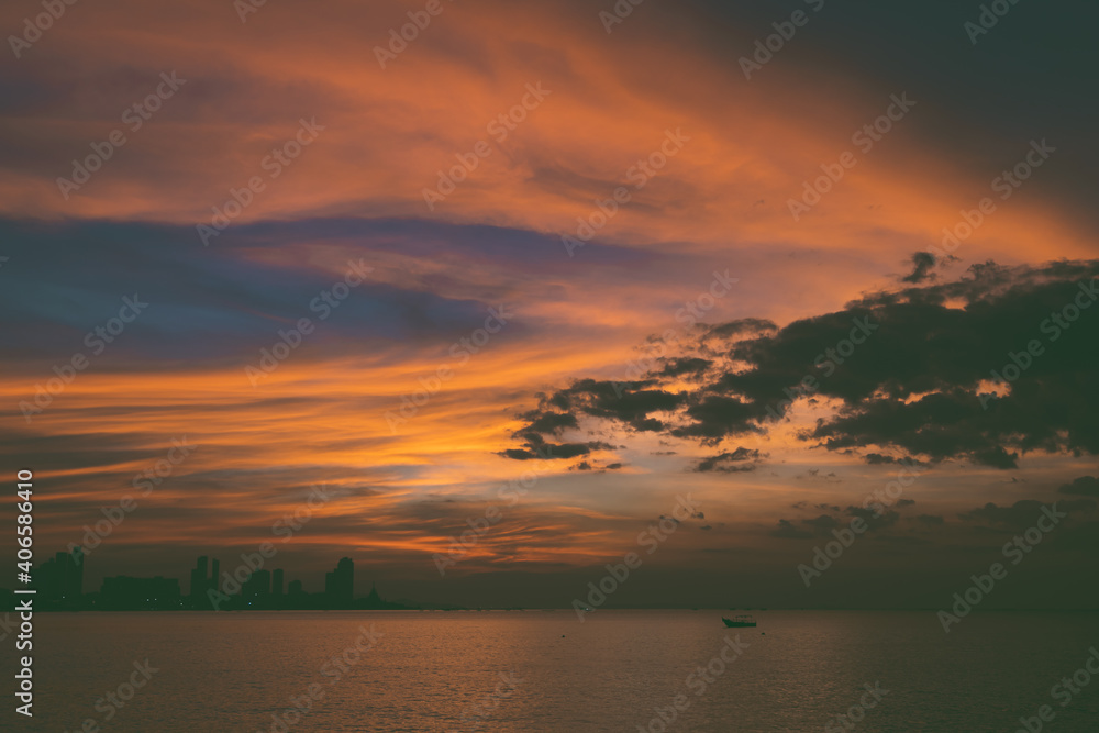 Fototapeta premium Sea sky beach with nature sunset