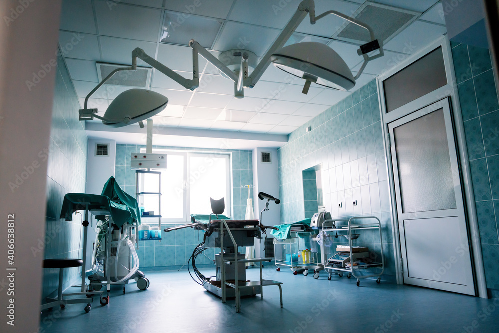 Obraz premium Equipment and medical devices in modern operating room