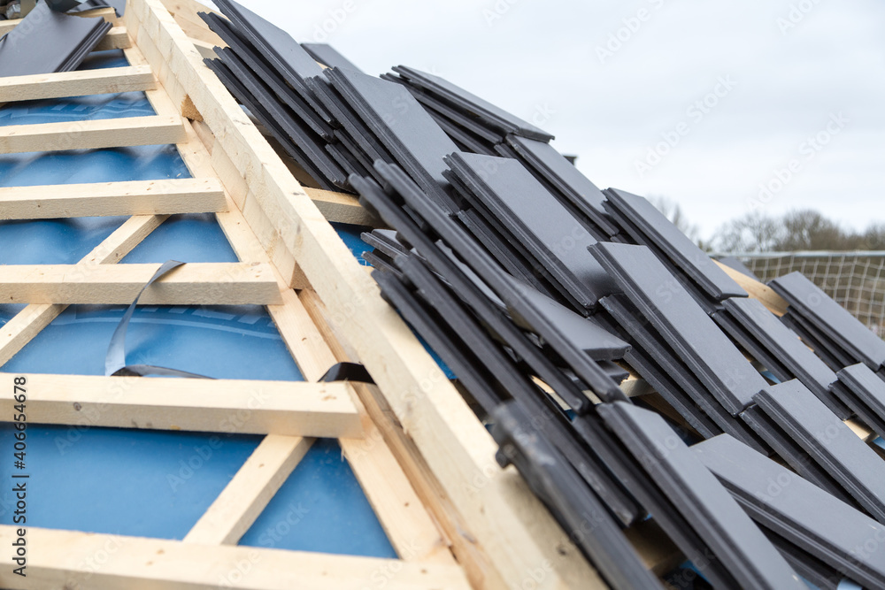 Obraz premium Dachbau - Dacheindeckung