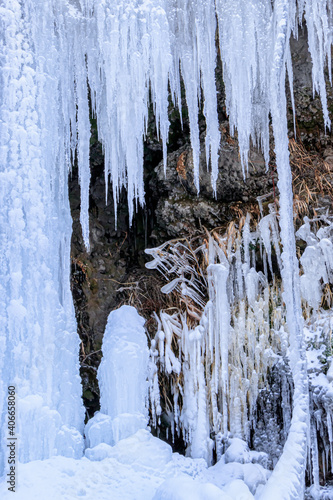 冬の仙酔峡　氷瀑　熊本県阿蘇市　 Sensuikyo in winter ice cascade Kumamoto-ken Aso city © M・H