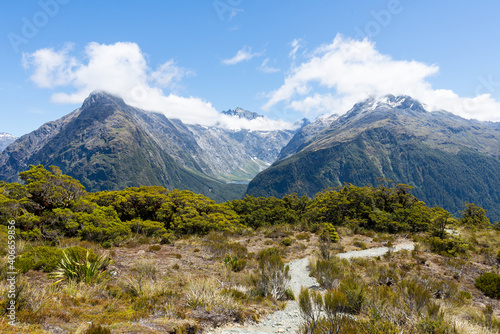 Fotografia Mt Crosscut and Lake Marian view from Key Summit, Routeburn Track, The Divide stop, New Zealand