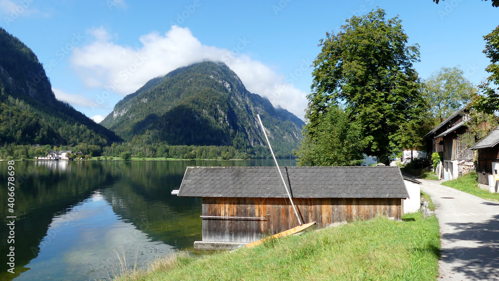 Bootshaus am Hallstätter See, Salzkammergut, Österreich