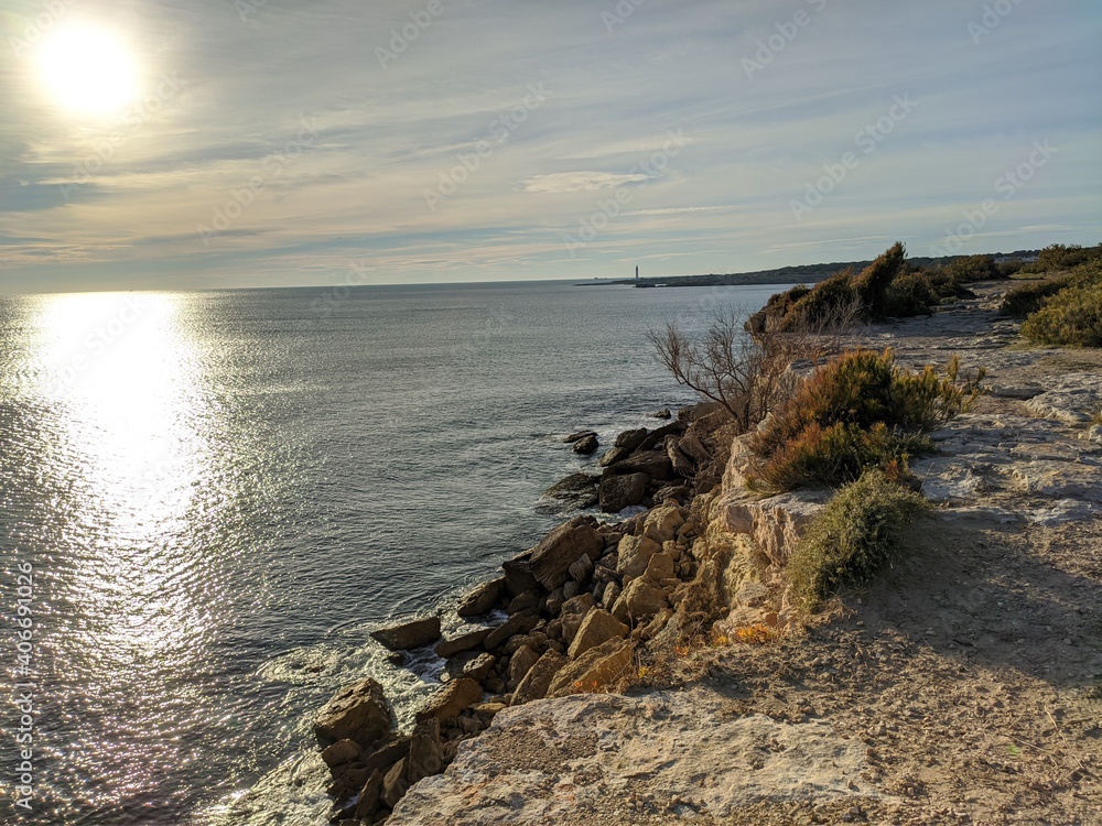Plage de sainte croix la couronne Martigues mer méditerranée ensuès la redonne, la côte bleu littoral français vague tropical vacance et rocher illuminati marseille, bouche du rhône
