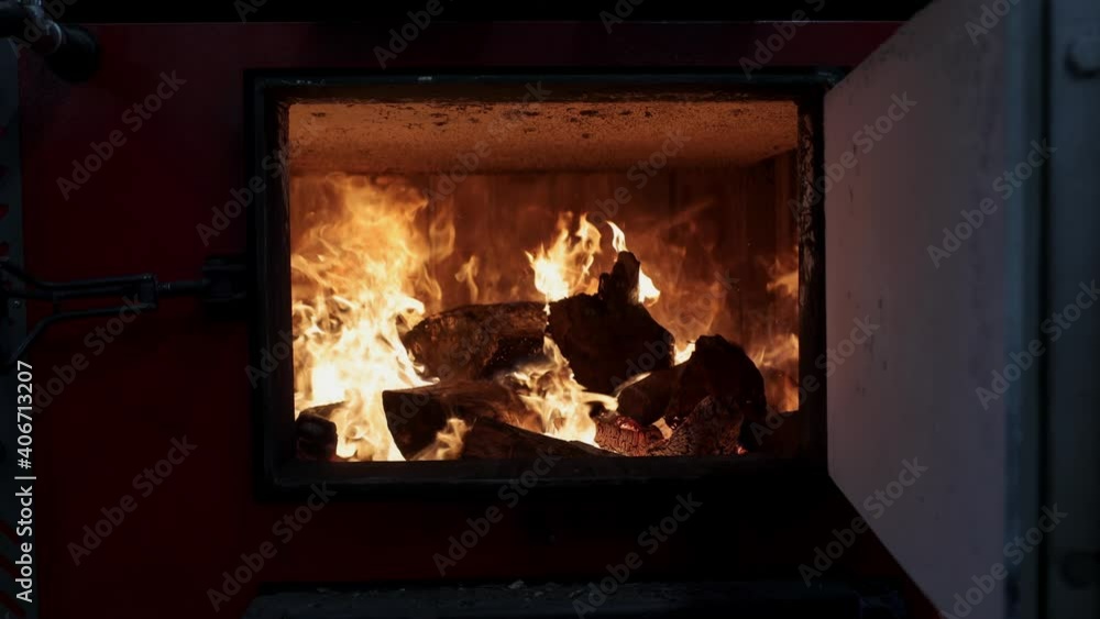 solid fuel burning in the boiler Environmentally friendly fuel burns solid fuel burning in the boiler Environmentally friendly fuel burns
