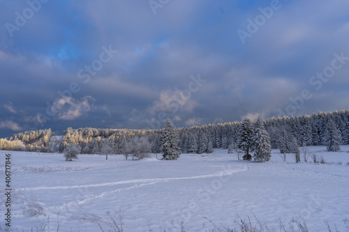 Winterliche Landschaft © hopfi23