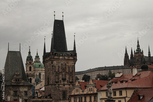 Prag; Kleinseitner Türme vor der Burg mit Veitsdom