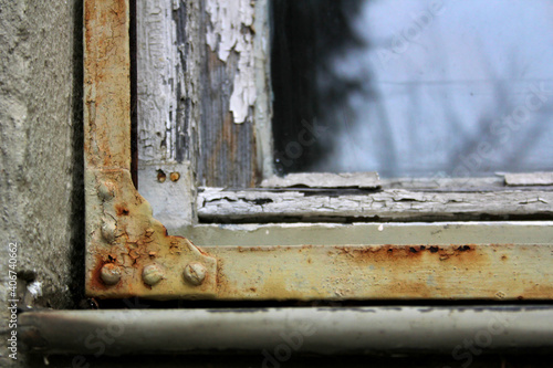 Obraz na płótnie Window Of An Old House w salonie
