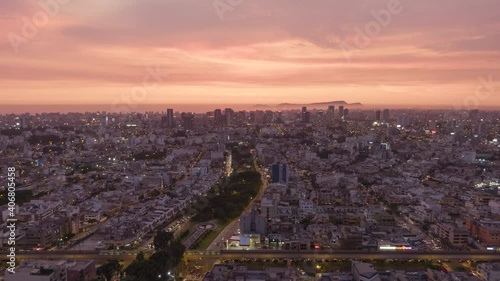 Hyperlapse anoitece em Lima