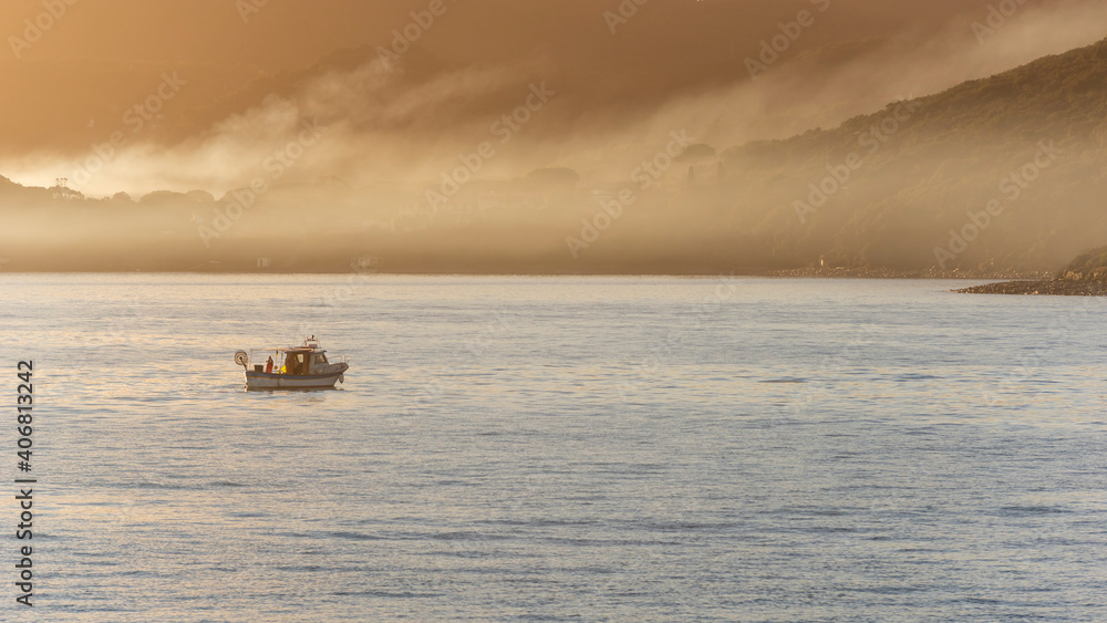 Obraz premium Pescatore all'alba