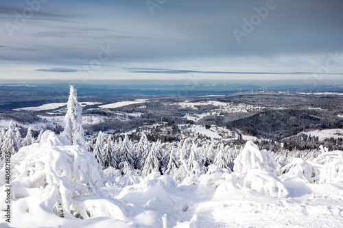 View from the Feldberg plateau in winter