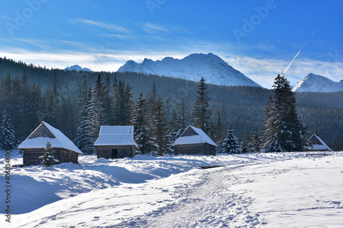 Polana Kopieniec - Tatry Zakopane widok na Świnicę photo