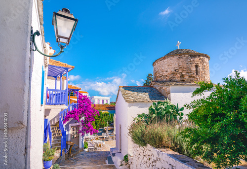 Fototapeta Naklejka Na Ścianę i Meble -  The old village of Chora in Alonnisos island, Greece. 