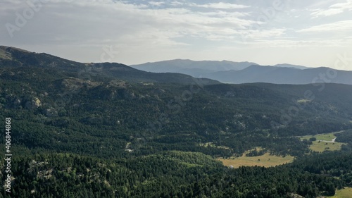 Fototapeta Naklejka Na Ścianę i Meble -  vue aérienne du massif du Carlit et des lacs des Bouillouses
