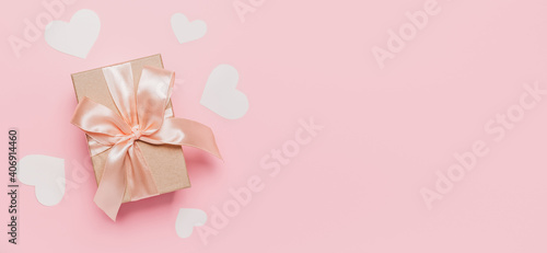 Gifts on pink background, love and valentine concept © Daria Lukoiko