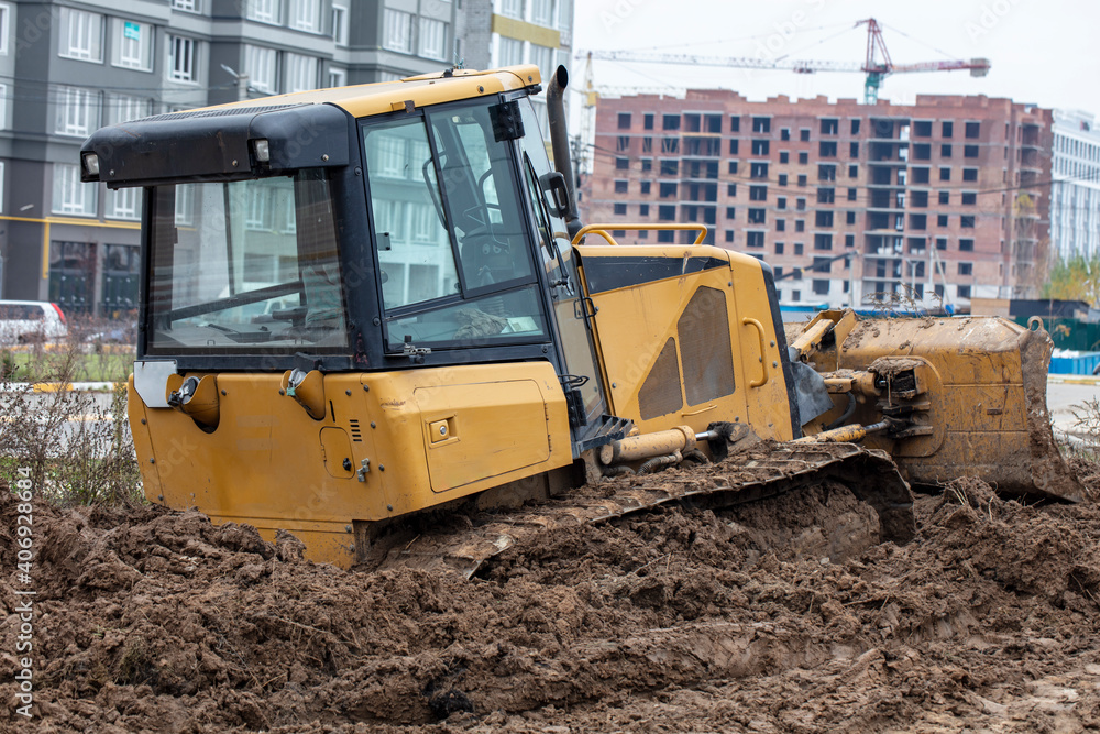 Large construction machinery, crawler bulldozer