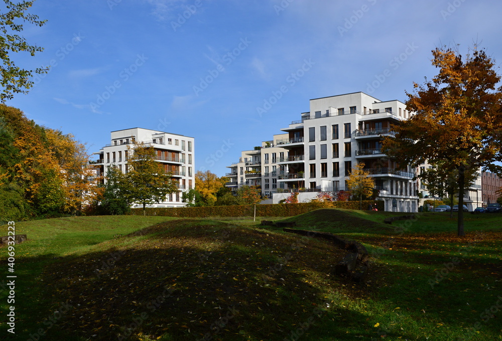 Wohnen und Park in Rummelsburg, im Herbst, Berlin
