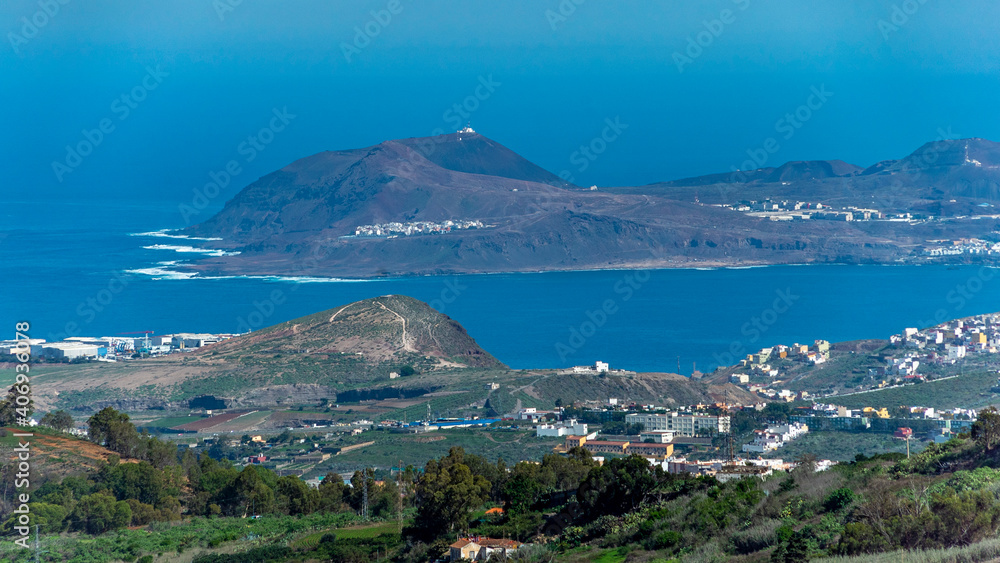 panoramic view of the bay of the city of las palmas
