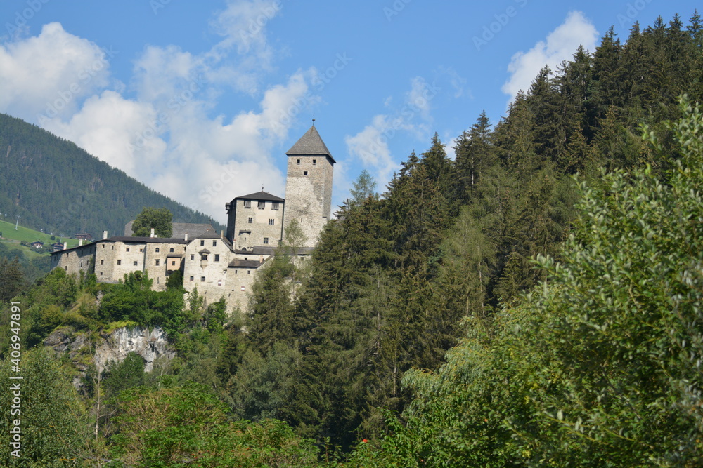 castello di tures valle aurina