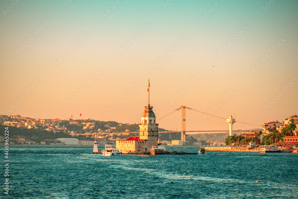 Maiden's Tower (Kiz Kulesi). Istanbul, Turkey