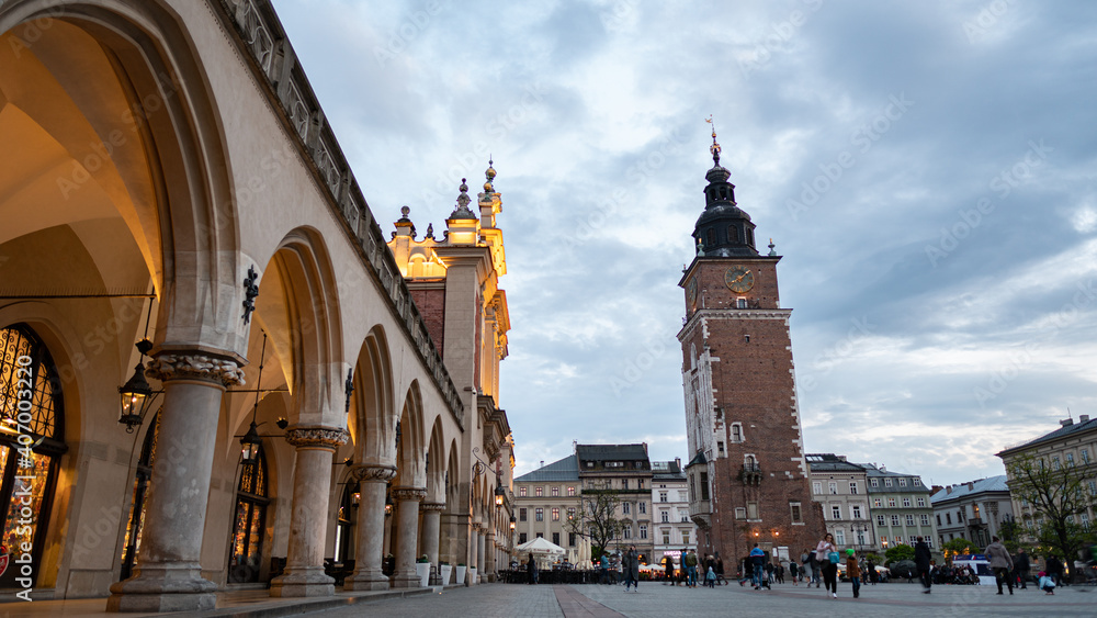 Obraz premium cracow main square 