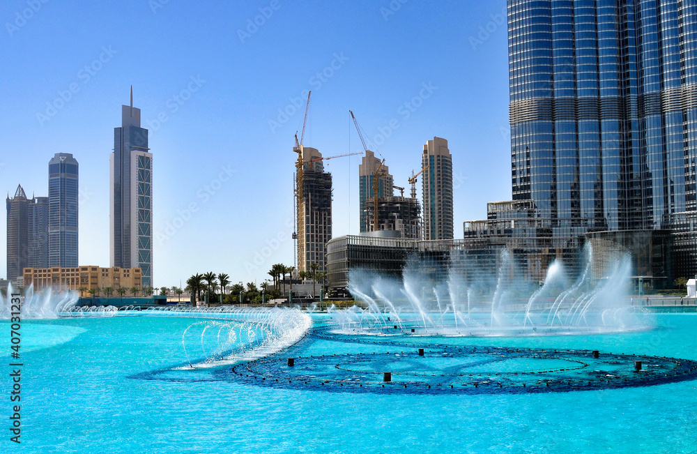 Obraz premium Tall houses in the United Arab Emirates