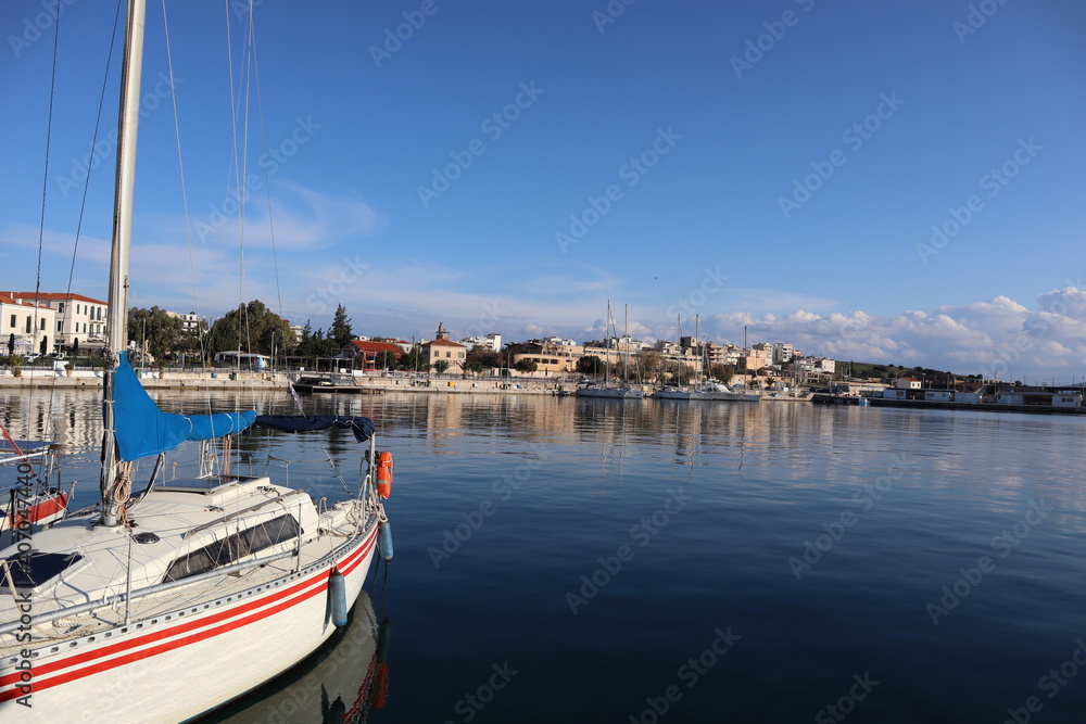Fototapeta premium Boats in the harbour of Laurio. 