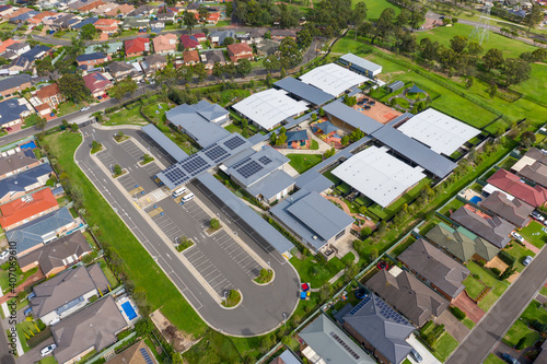 Canvas Print Aerial view of Fernhill School in Glenmore Park