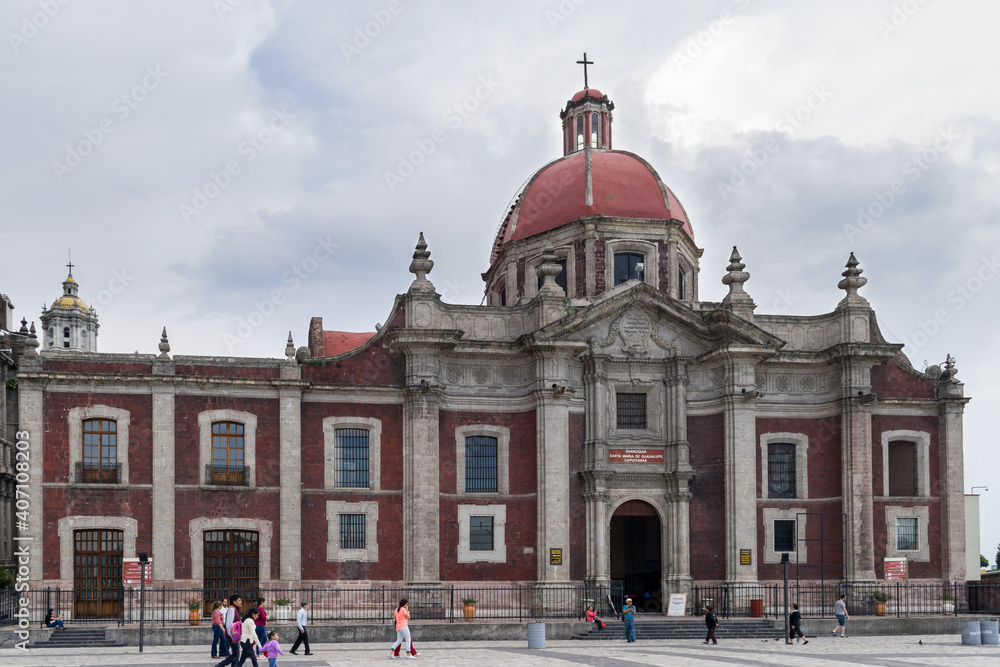 Basilica de Guadalupe en la ciudad de Mexico