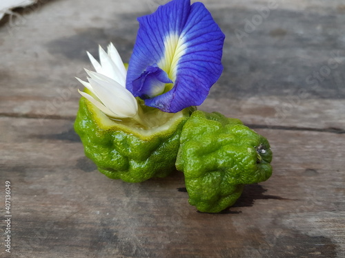 spring onion on wooden table