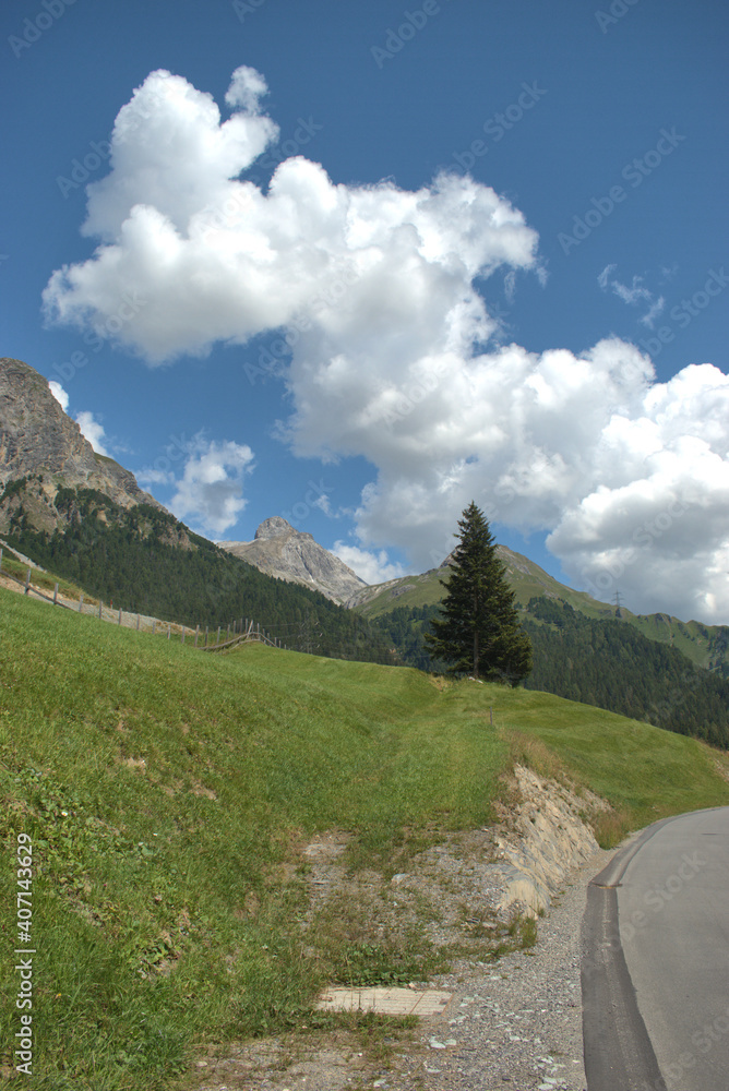 Atemberaubende Szene am Albulapass in der Schweiz 12.8.2020 Atemberaubende Szene am Albulapass in der Schweiz 12.8.2020
