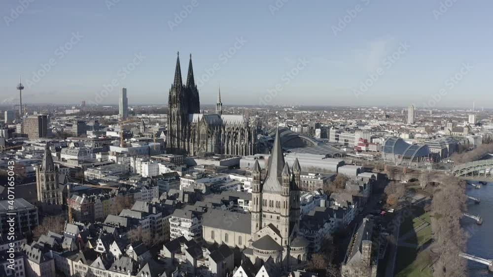 Panorama Luftaufnahmen Koeln Stadt Dom Gross St. Martin Rohdaten D-Log H.265 10Bit 2.7K 50f/s Panorama Luftaufnahmen Koeln Stadt Dom Gross St. Martin Rohdaten D-Log H.265 10Bit 2.7K 50f/s