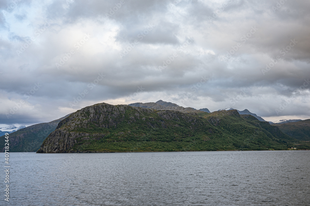 Fototapeta premium Mountain formations at the sea in north Norway