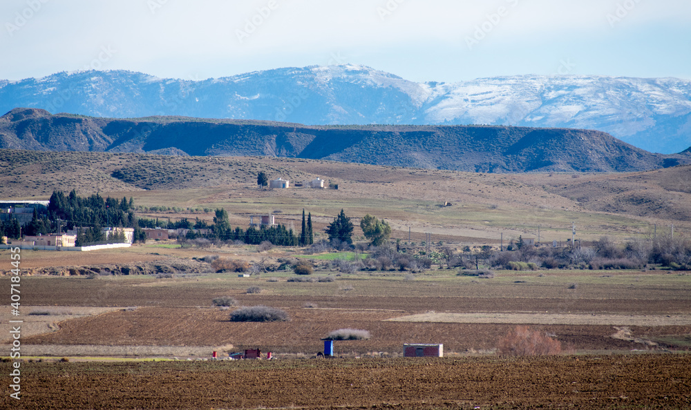 Obraz premium Scenic views from Aures mountains with snow in Batna, Algeria