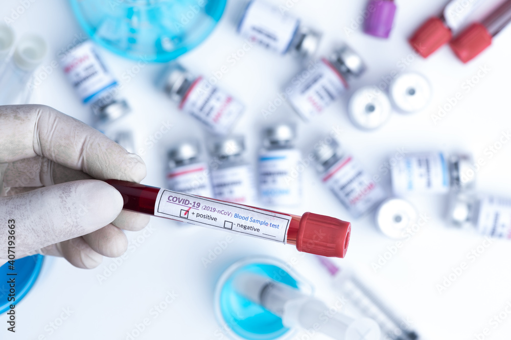 Naklejka premium coronavirus covid19 vaccine concept, medical research or science laboratory, study for making virus vaccine to protection a coronavirus COVID-19