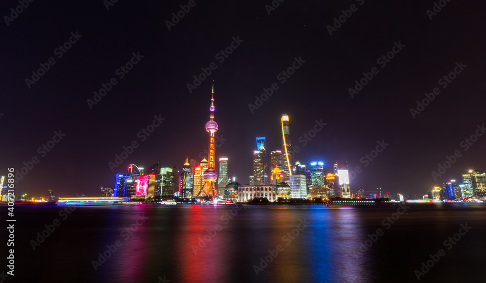 Shanghai bei Nacht (Pearl Tower Skyline)