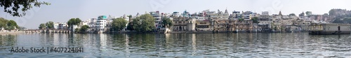 Paysage urbain Rajasthan Udaipur lac maison et palais © nicolasulmer