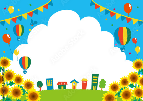 気球と風船が飛んでいる夏の青空と街並みとひまわり畑のイラスト
