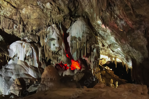 Photos New Athos cave with stalactites and stalagmites in Abkhazia