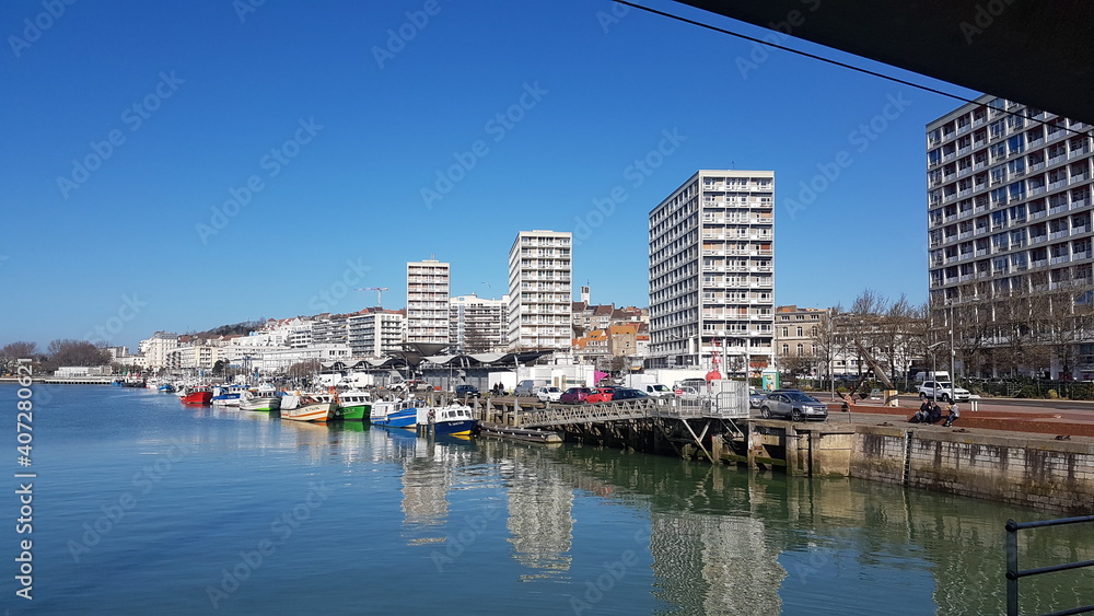 Fototapeta premium marina - Boulogne sur mer - France