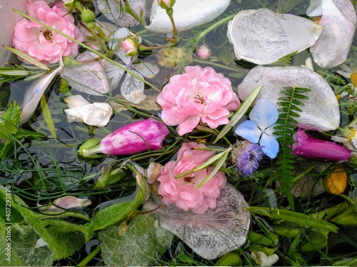 Agua de flores tradicional de San Juan