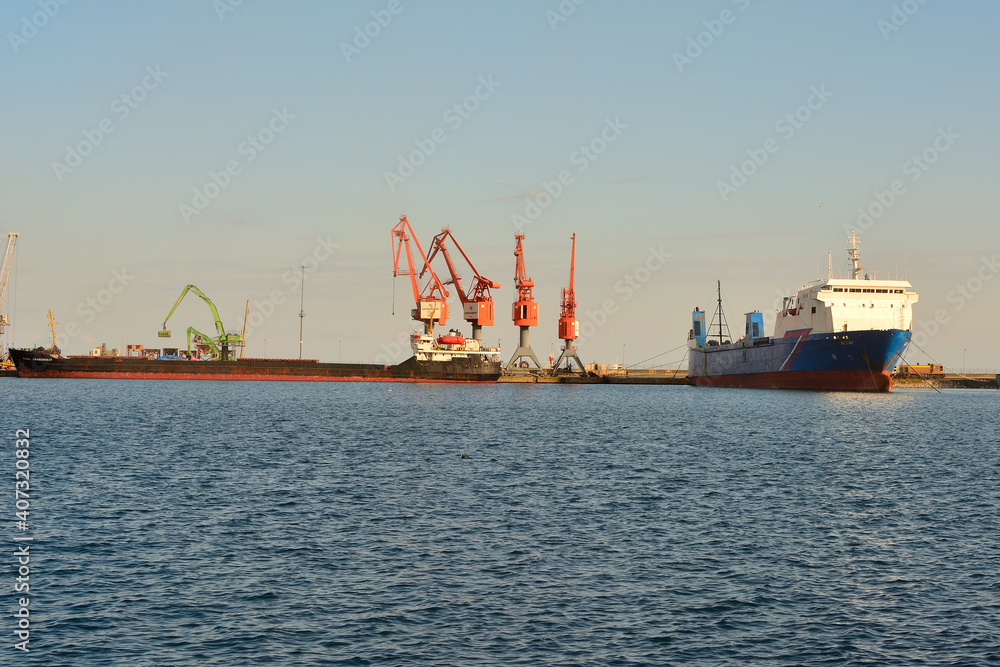 Samsun port. Loading cargo or unloading cargo to the ship.