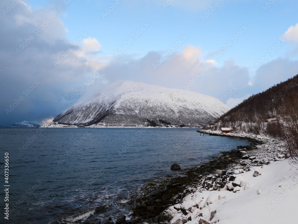 Landschaft im Winter, Kvaloya, Norwegen Landschaft im Winter, Kvaloya, Norwegen