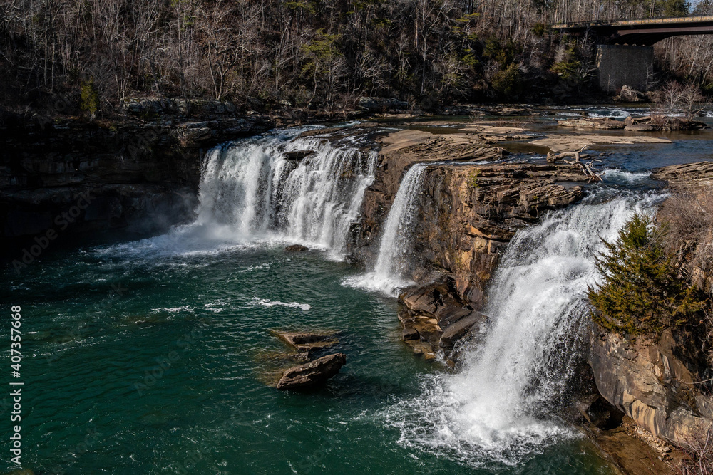 Fototapeta premium little river canyon water fall